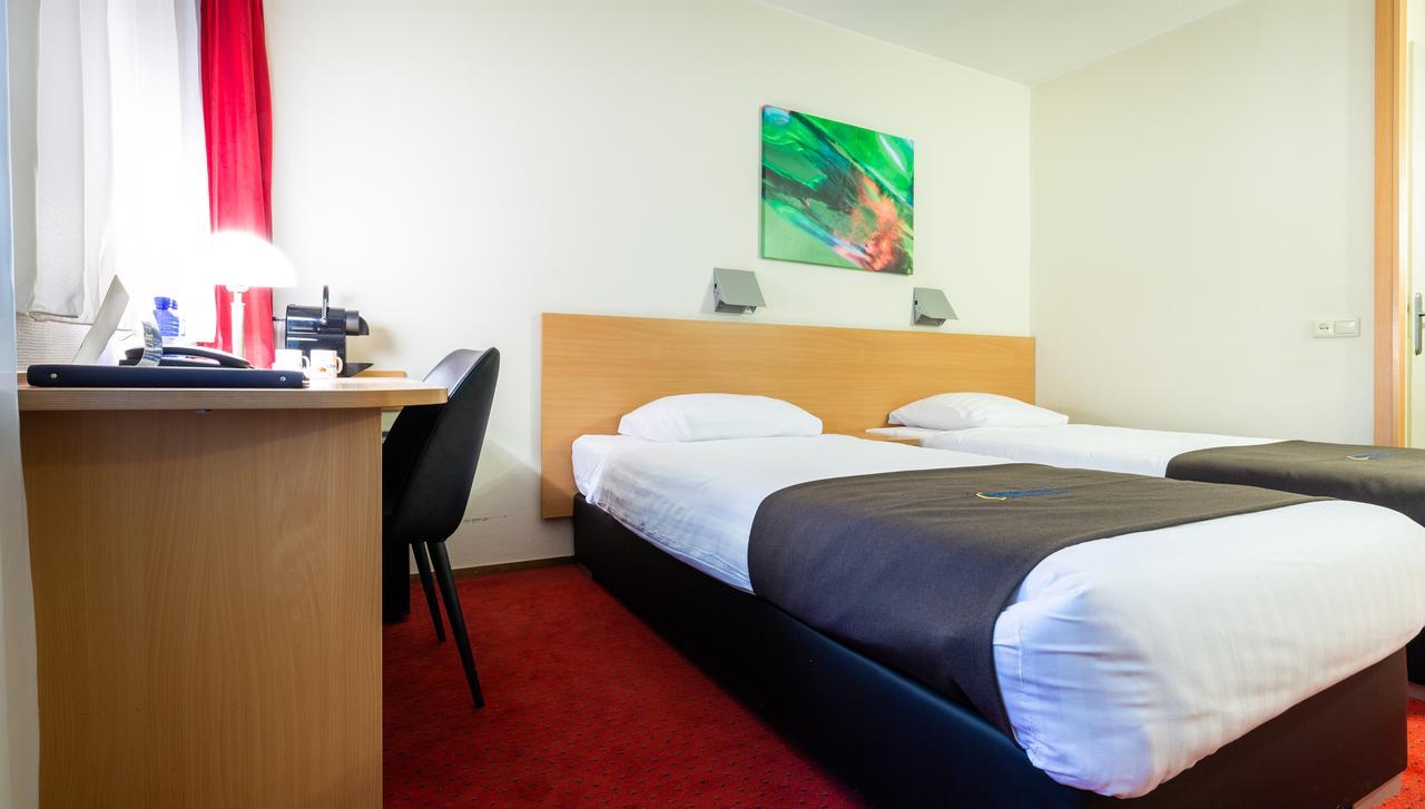 Bastion Hotel Χέερλεν Εξωτερικό φωτογραφία
