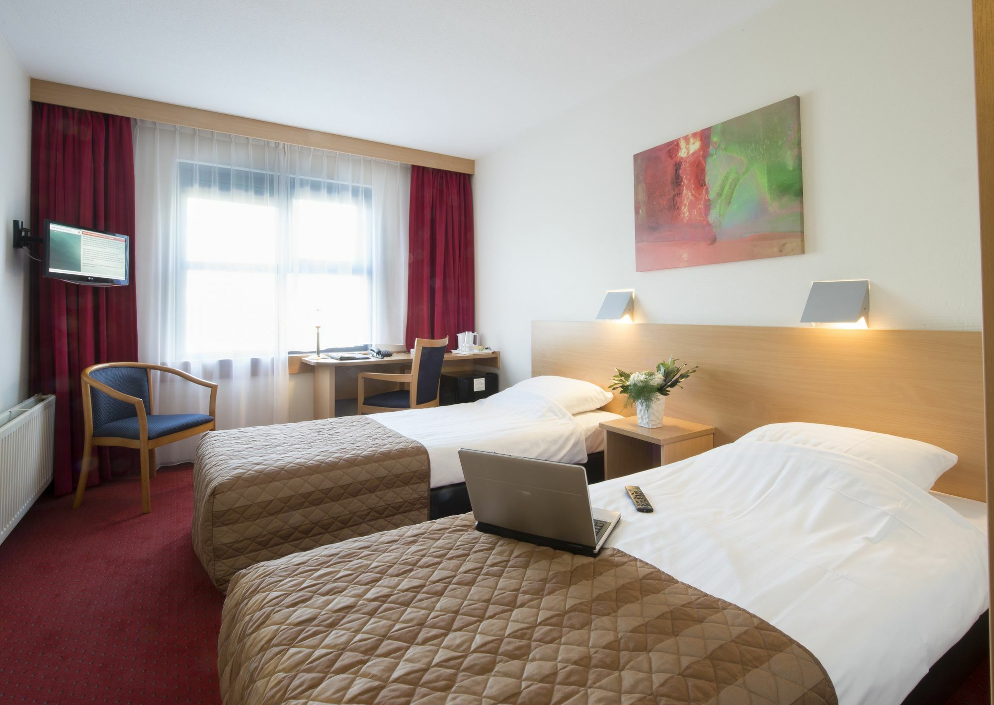 Bastion Hotel Χέερλεν Εξωτερικό φωτογραφία